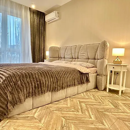 Апартаменты Возле Бц Тетрис Клочковская Kharkiv Exterior photo
