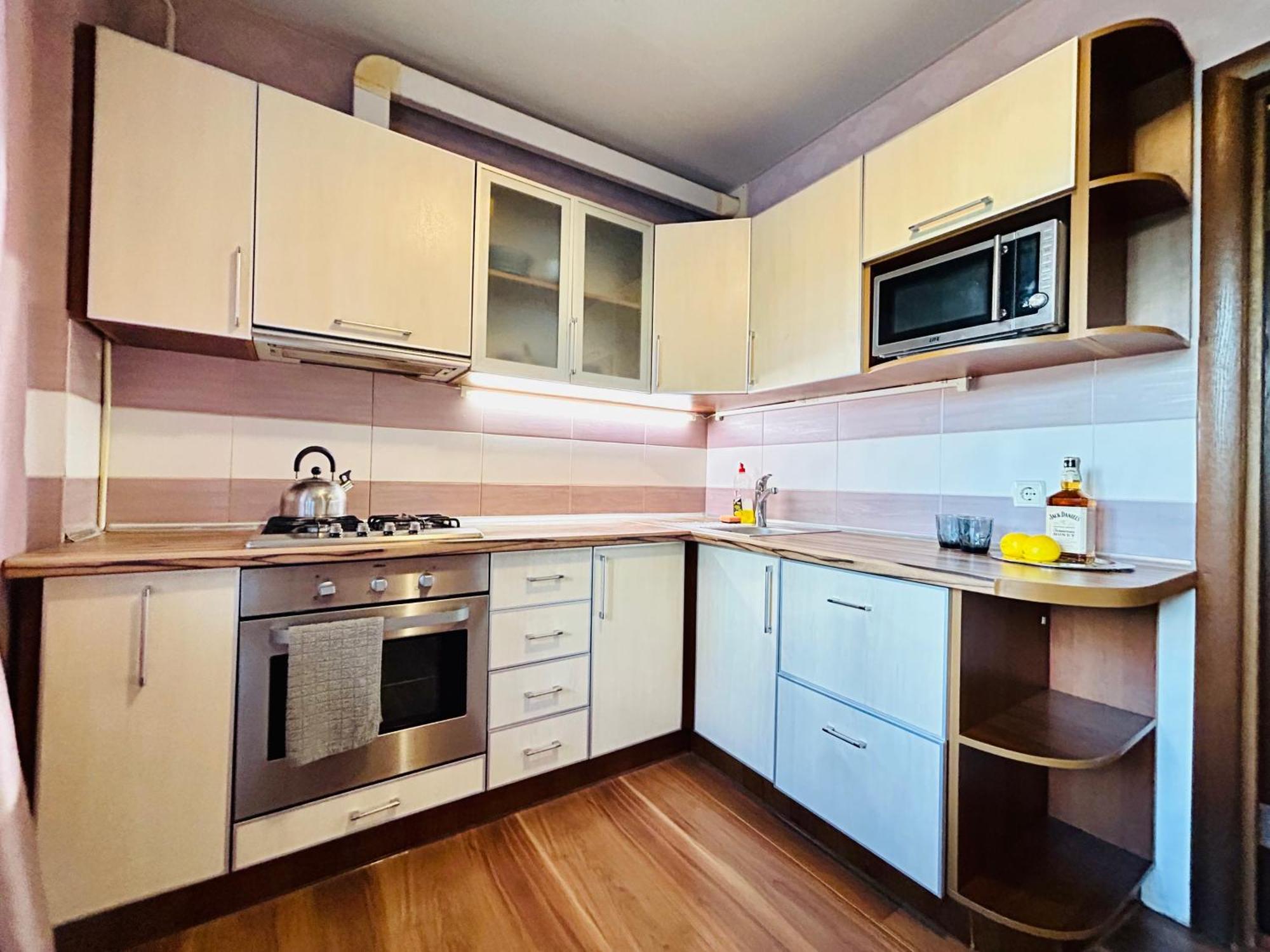 возле бц тетрис клочковская Apartment *