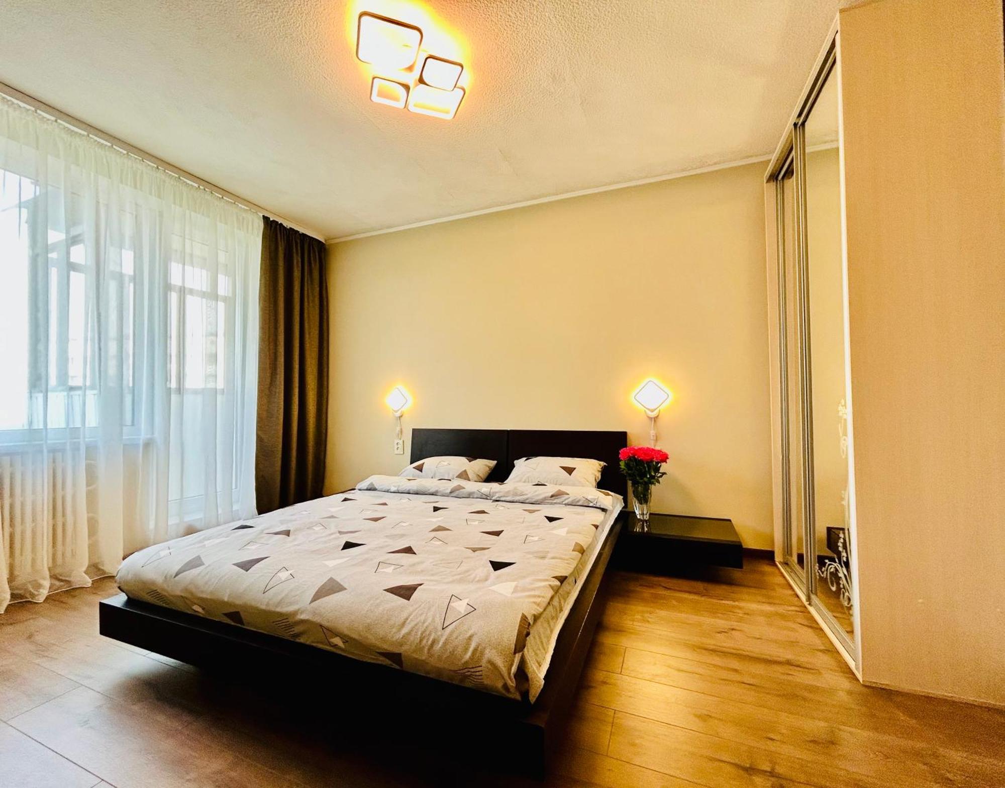 возле бц тетрис клочковская Apartment