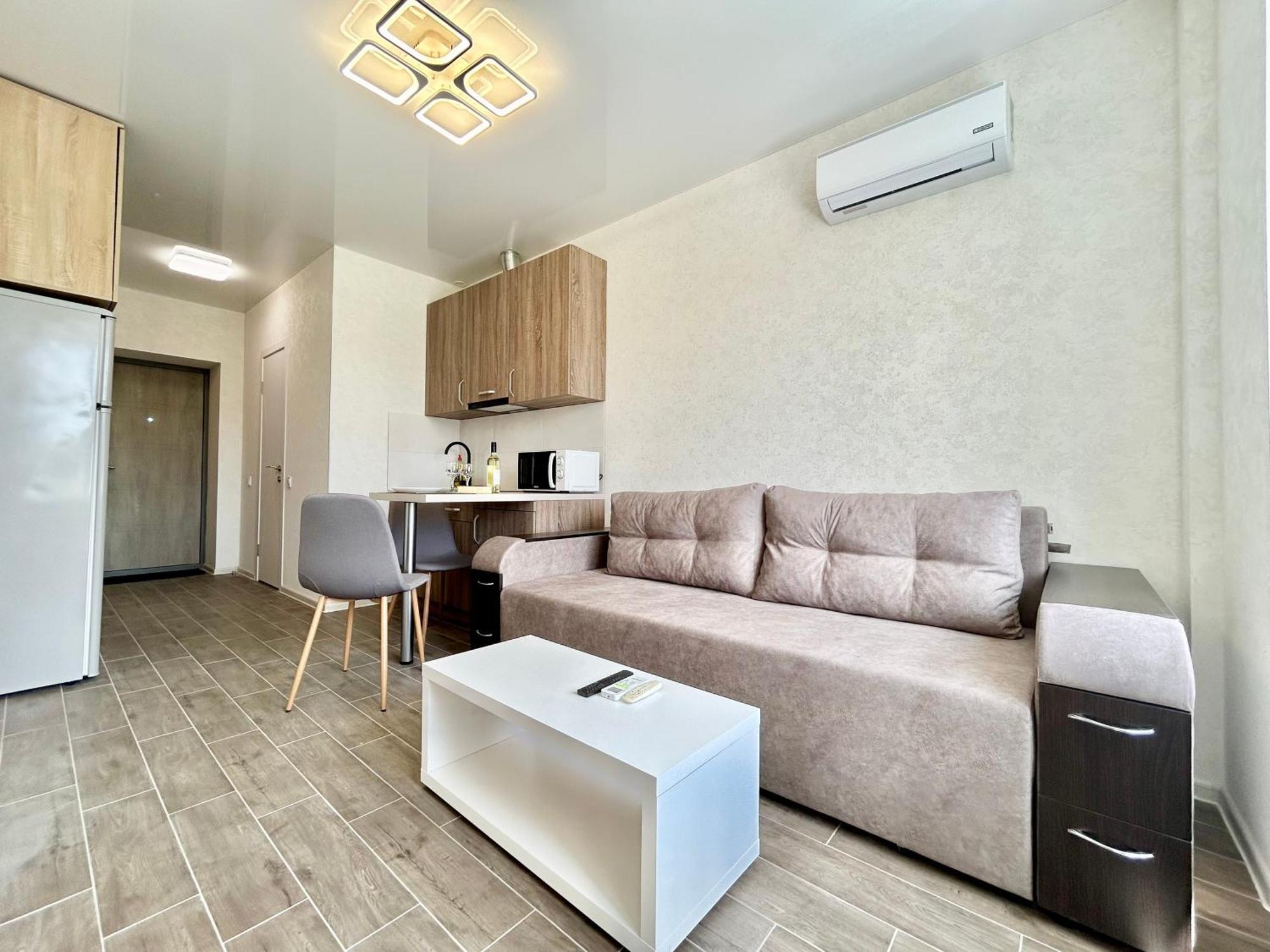 возле бц тетрис клочковская Apartment