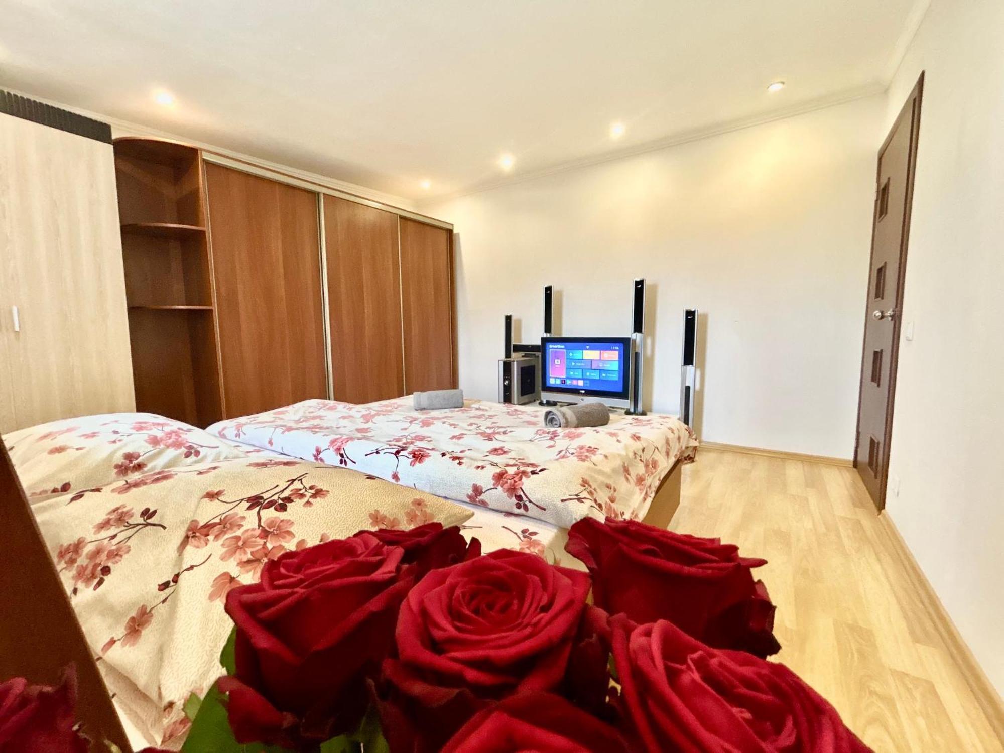 возле бц тетрис клочковская Apartment
